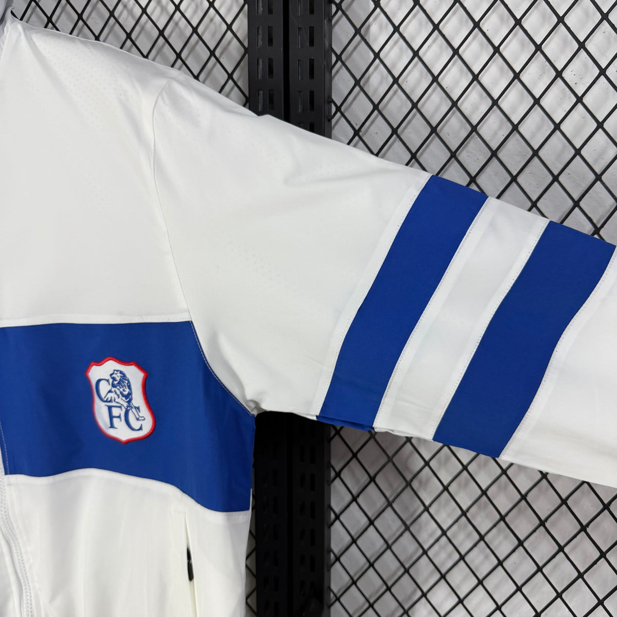 2026/2027 White Blue Retro Training Windbreaker Jacket