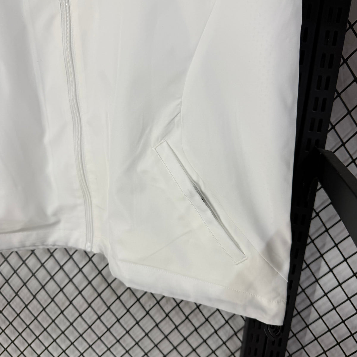 2026/2027 White Casual Training Windbreaker Jacket