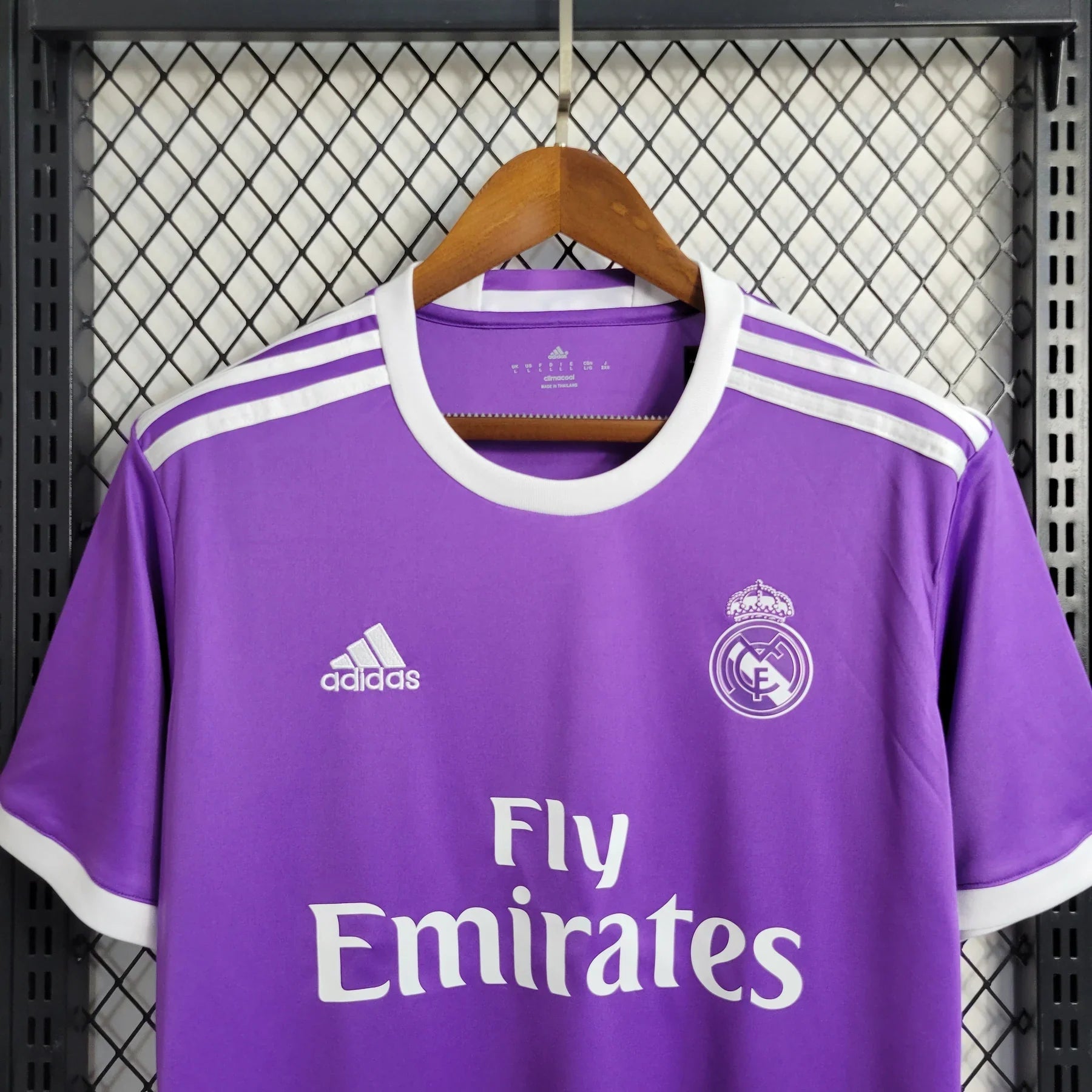 Real Madrid 2016/2017 Away Retro Jersey