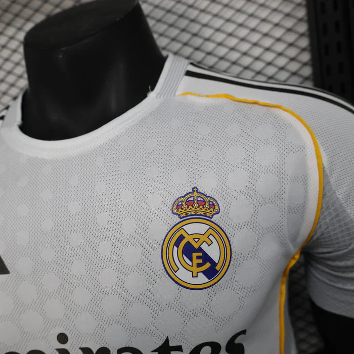 Real Madrid 2025/2026 Home Player Jersey