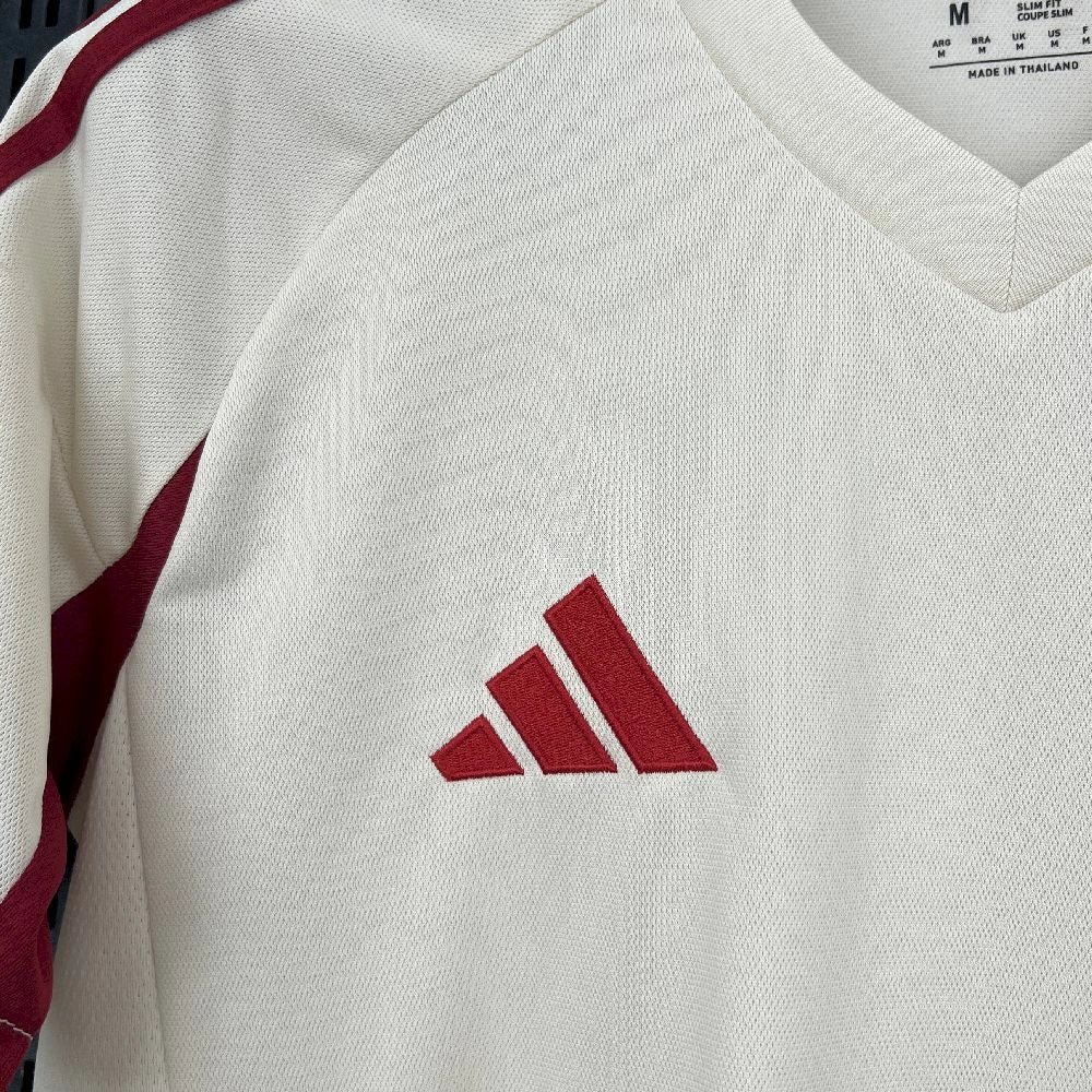 Liverpool 2025/2026 Away Jersey
