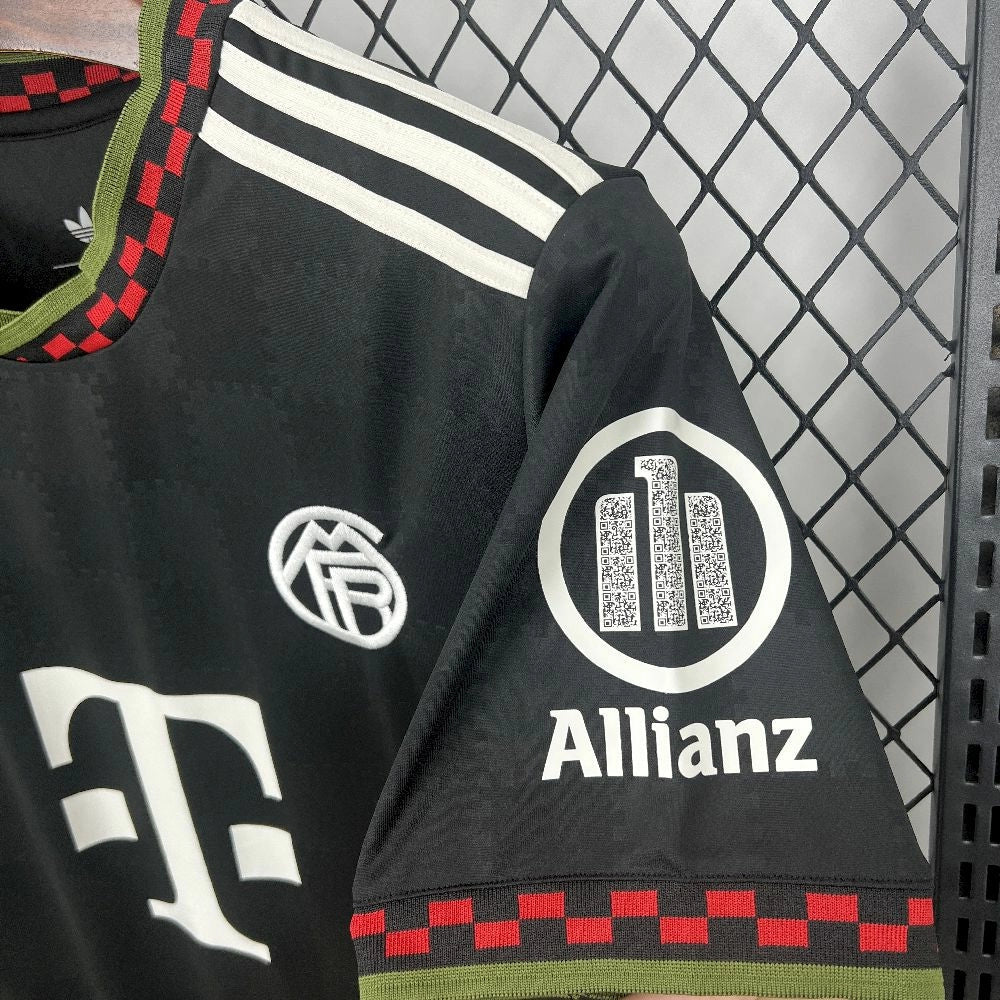 Bayern 2025/2026 Third Away Jersey