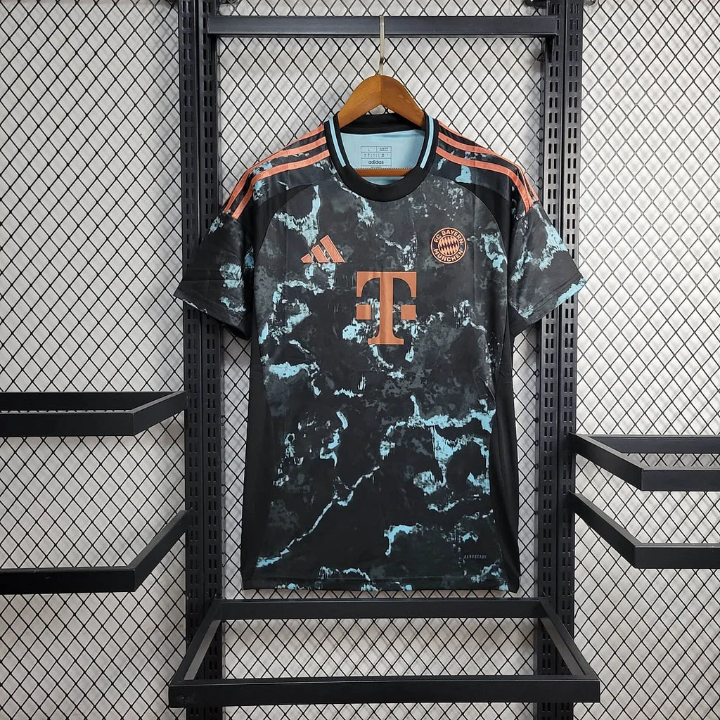 Bayern 2024/2025 Away Jersey
