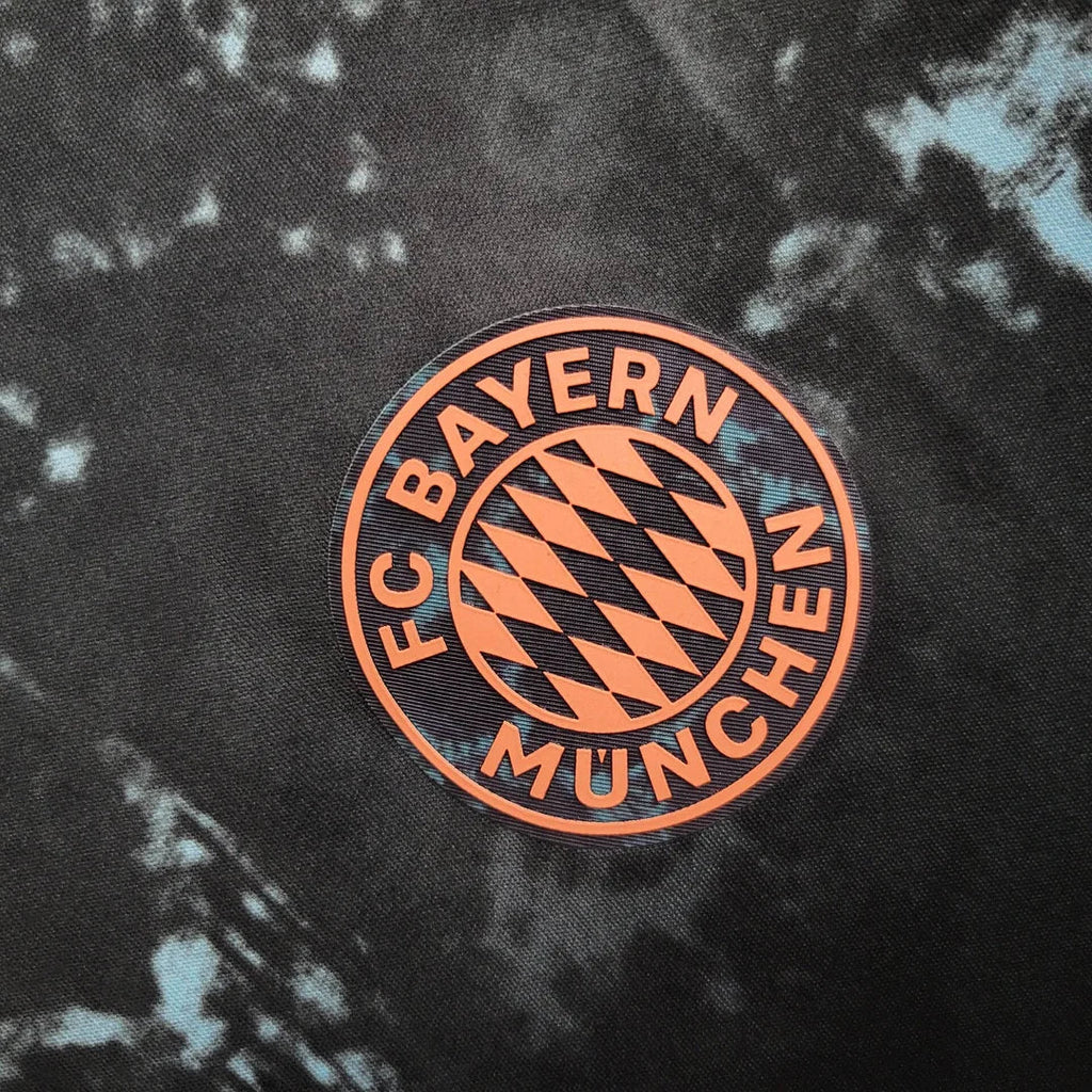 Bayern 2024/2025 Away Jersey