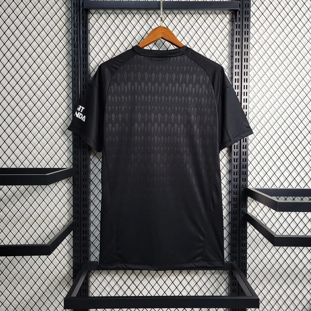Arsenal 2023/2024 Goalkeeper Jersey