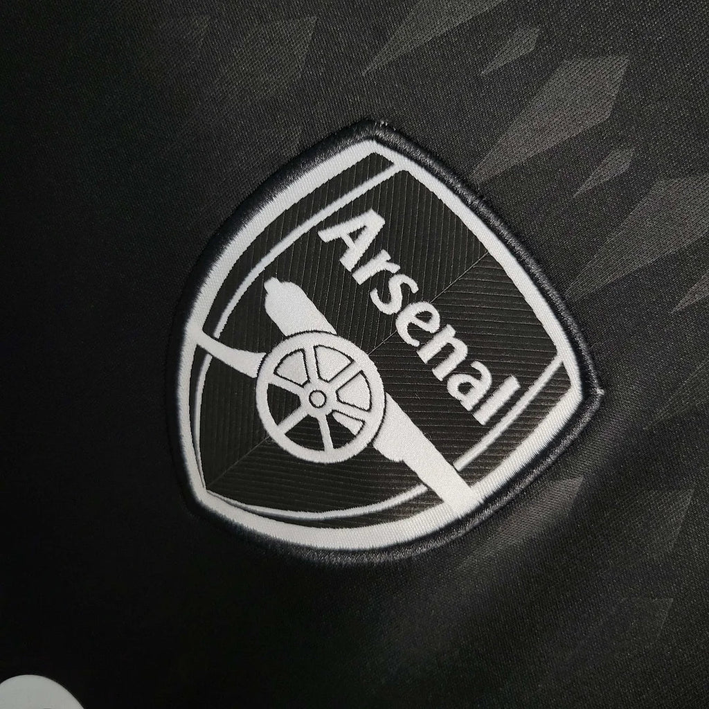 Arsenal 2023/2024 Goalkeeper Jersey