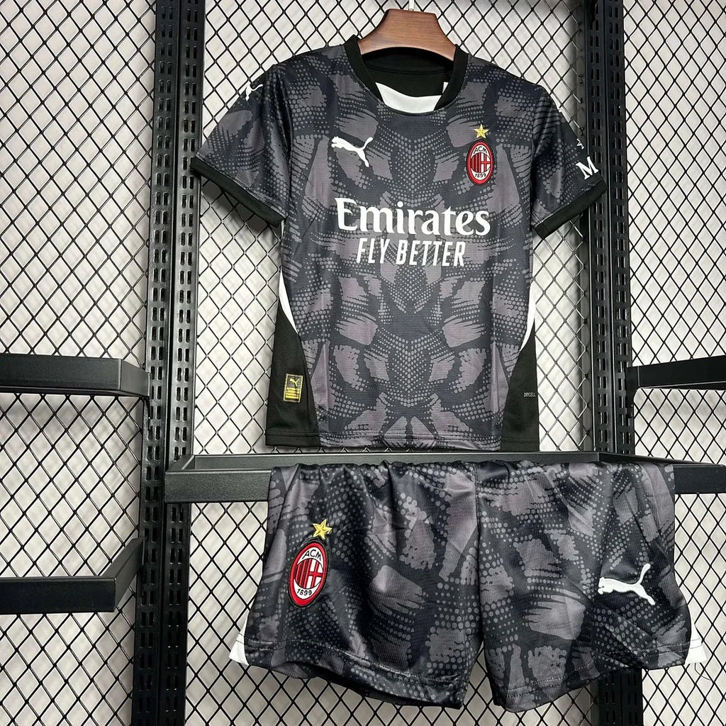 AC Milan 2024/2025 Goalkeeper Kit Kids Size