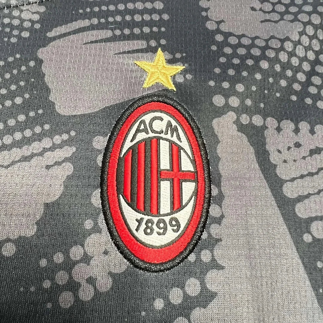 AC Milan 2024/2025 Goalkeeper Kit Kids Size