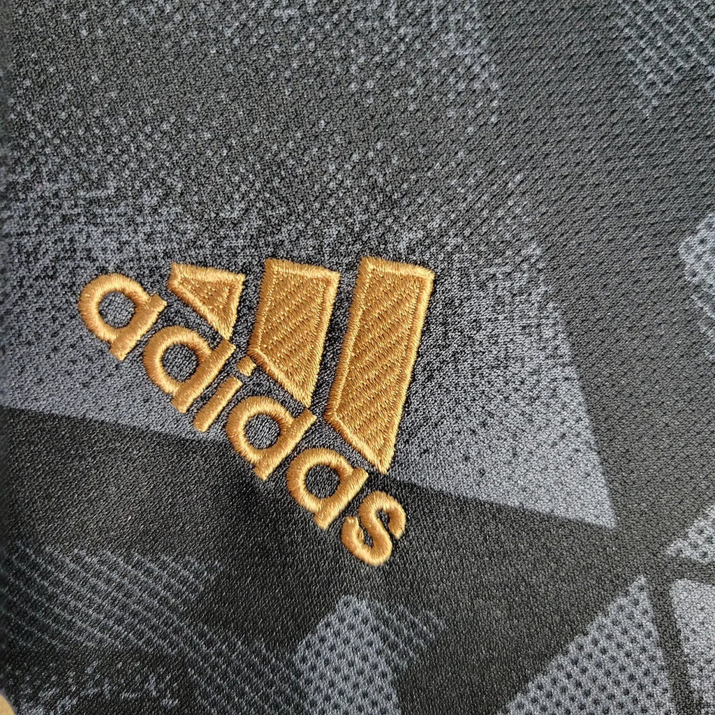 Arsenal 2022/2023 Away Jersey