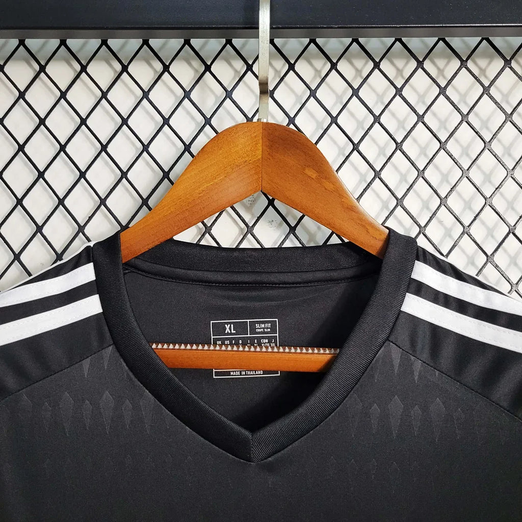 Arsenal 2023/2024 Black Goalkeeper Jersey