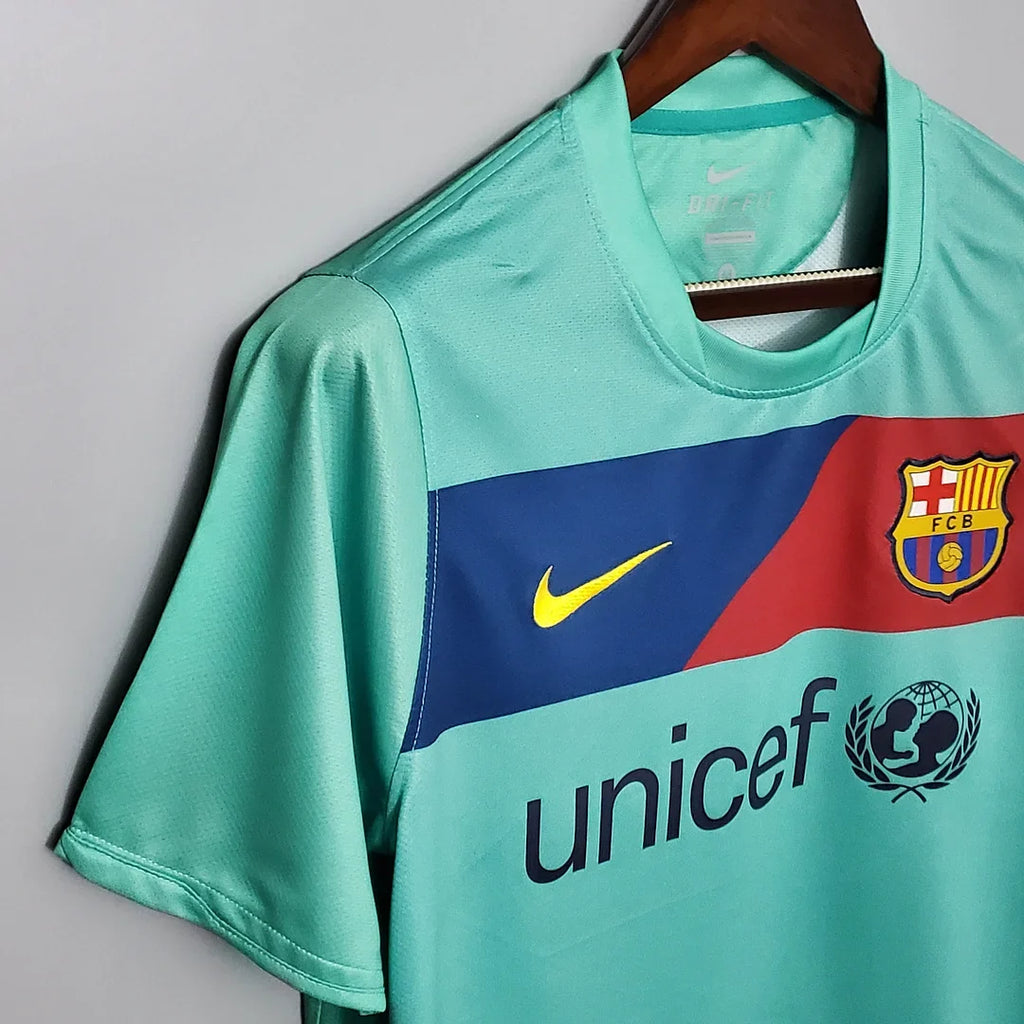 Barcelona 2010/2011 Away Retro Jersey