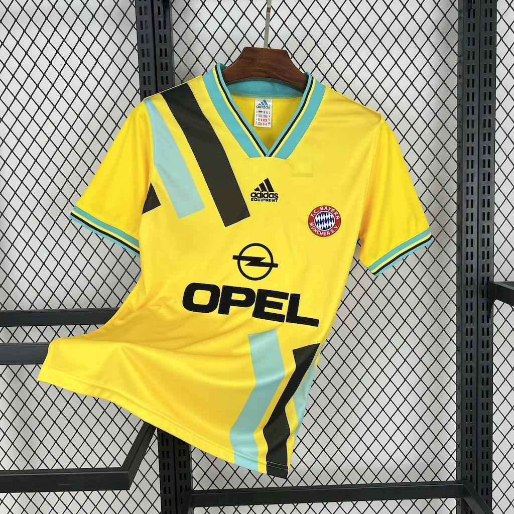 Bayern Munchen 1993/1995 Away Retro Jersey