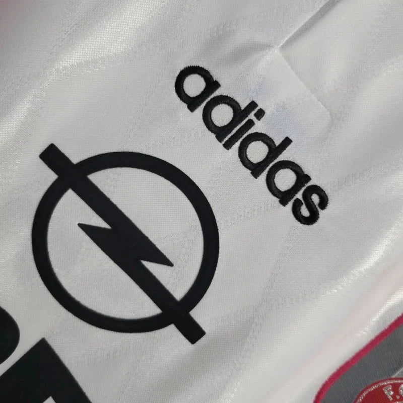 Bayern Munchen 1996/1998 Away Retro Jersey
