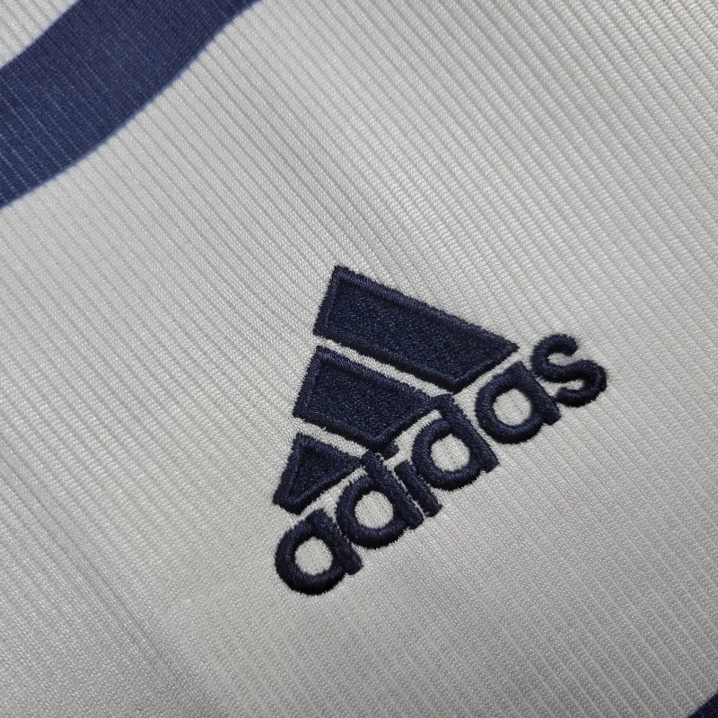 Bayern Munchen 1998/2000 Away Retro Jersey
