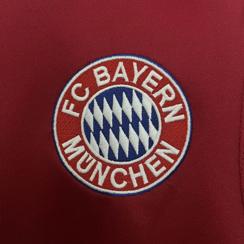 Bayern Munchen 2003/2004 Home Retro Jersey