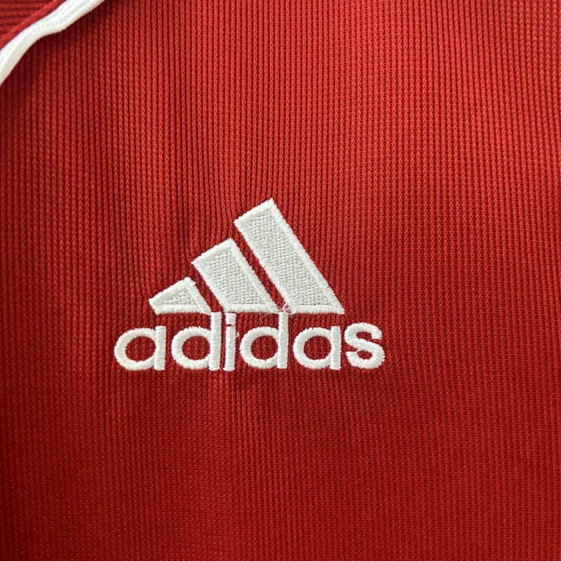 Bayern Munchen 2005/2006 Home Retro Jersey