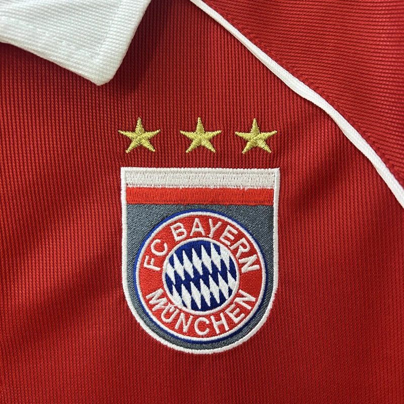 Bayern Munchen 2005/2006 Home Retro Jersey