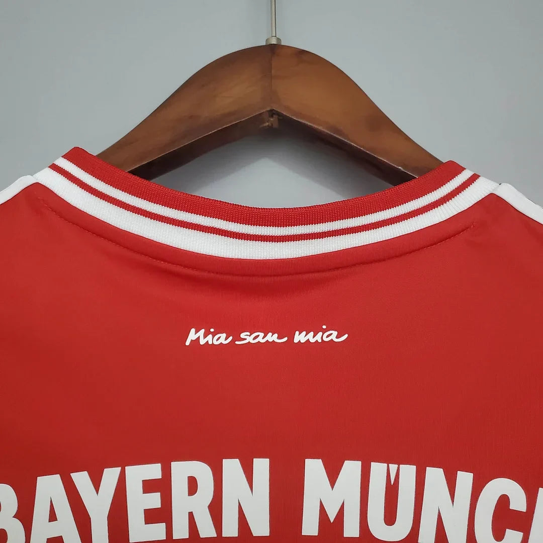 Bayern Munchen 2013/2014 Champions League Home Retro Jersey