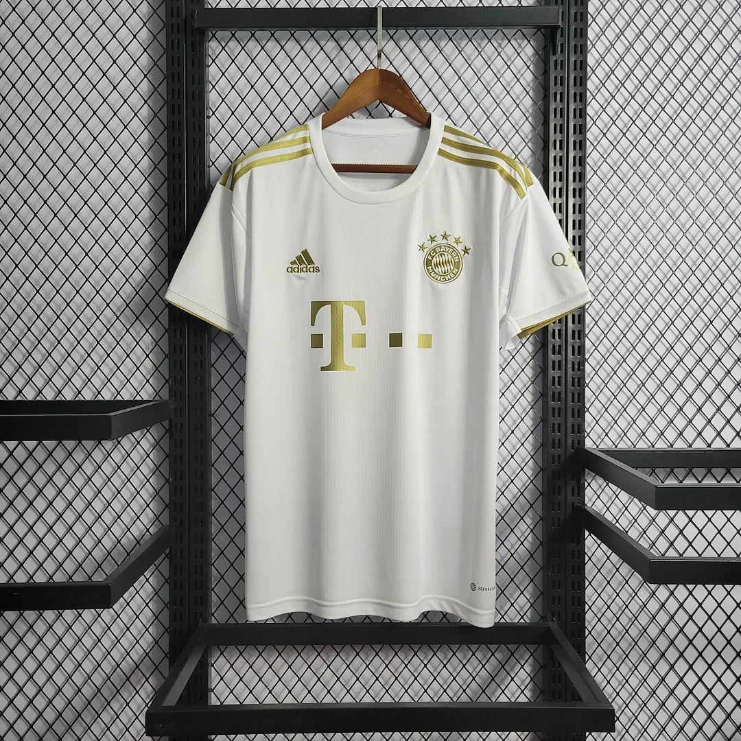 Bayern Munchen 2022/2023 Away Jersey