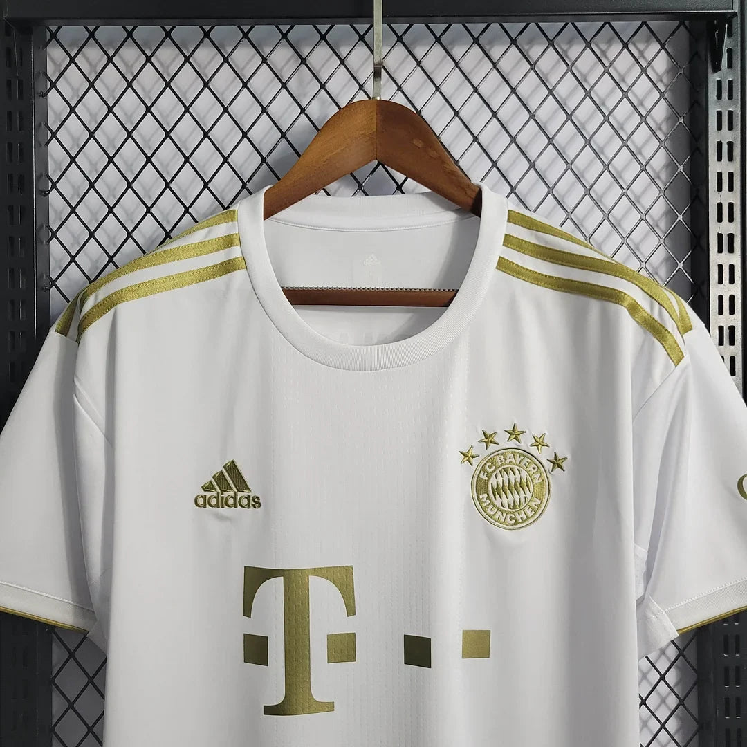 Bayern Munchen 2022/2023 Away Jersey