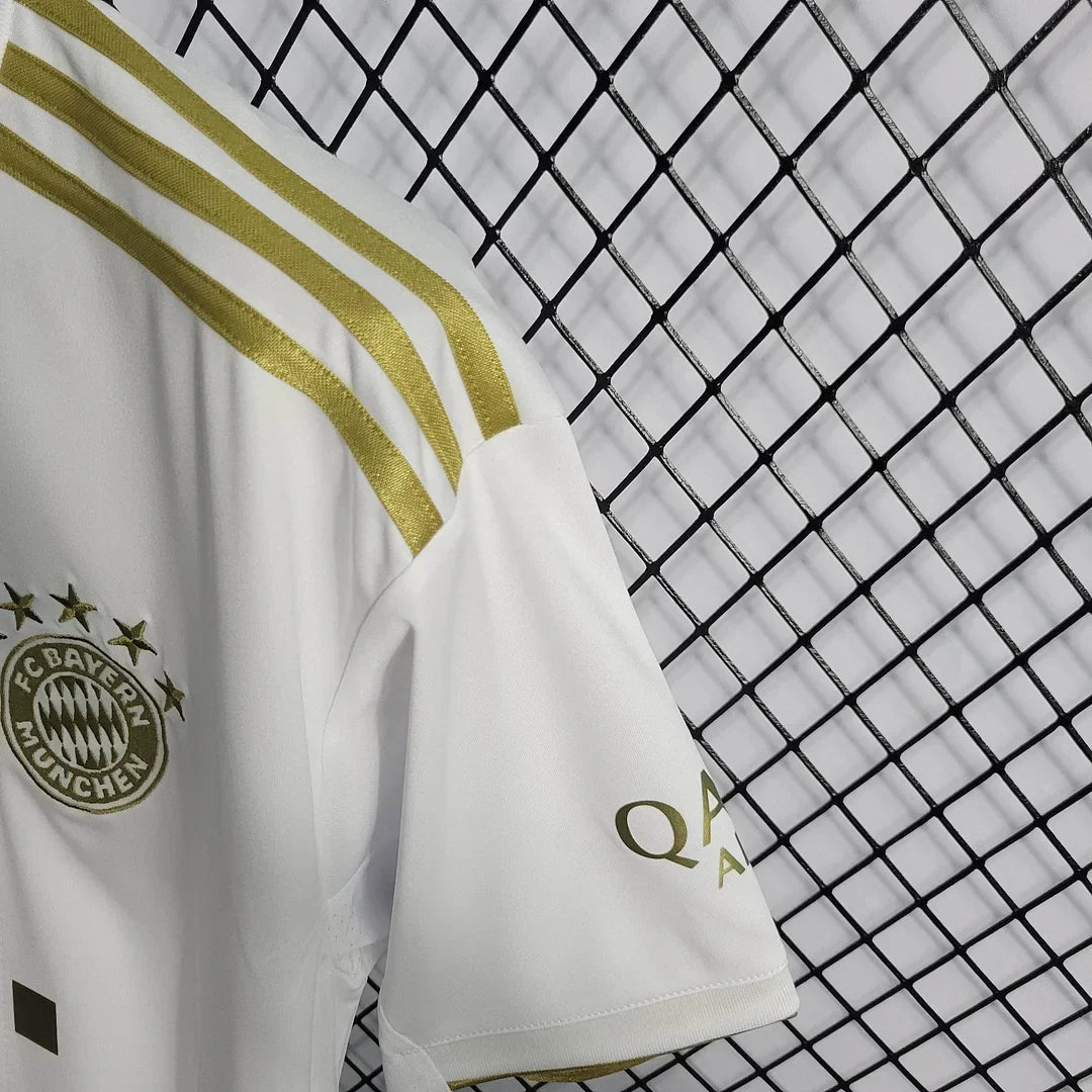 Bayern Munchen 2022/2023 Away Jersey
