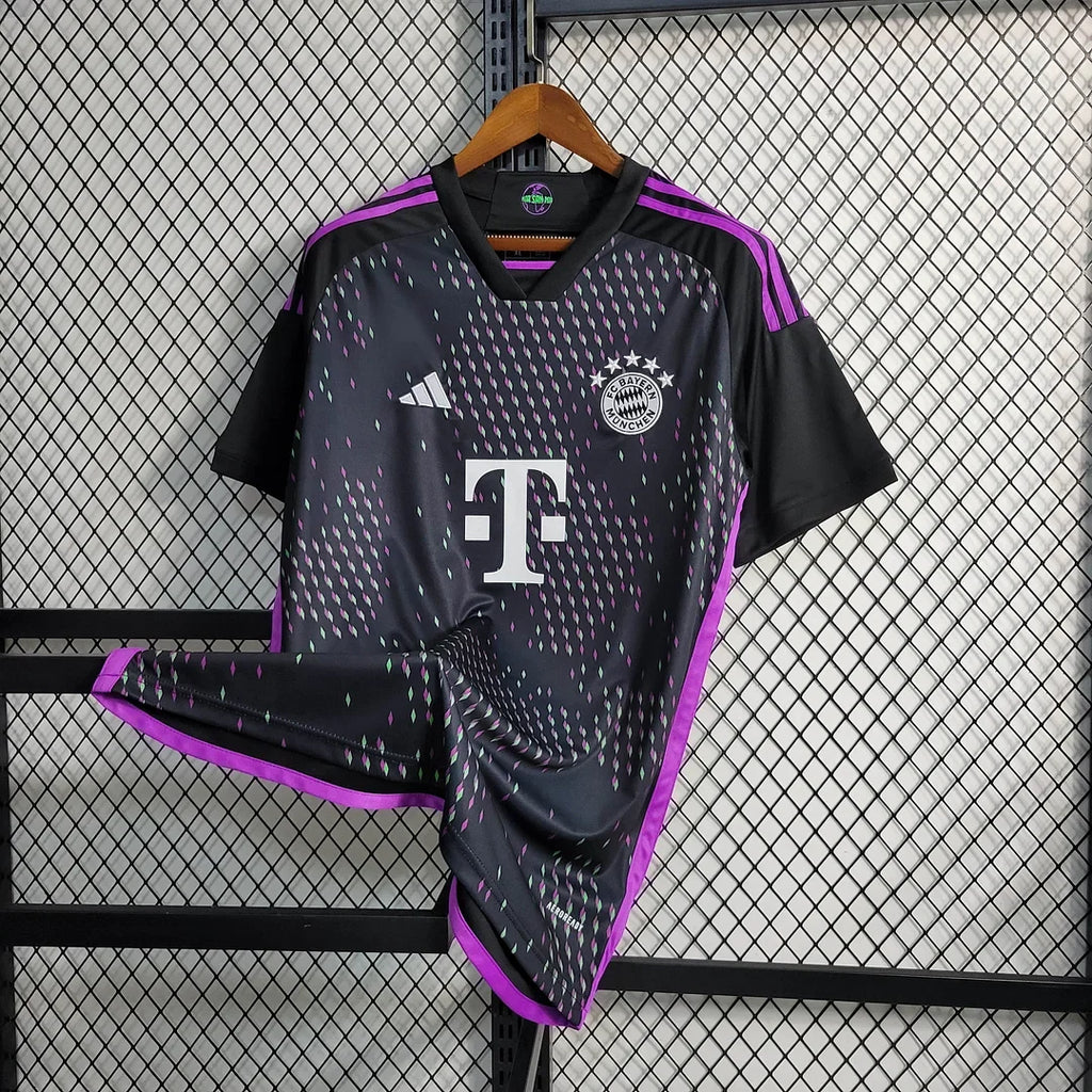 Bayern Munchen 2023/2024 Away Jersey