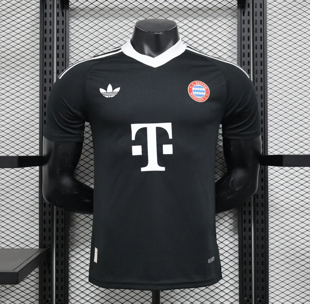 Bayern Munchen 2024/2025 Goalkeeper Third Away Kit