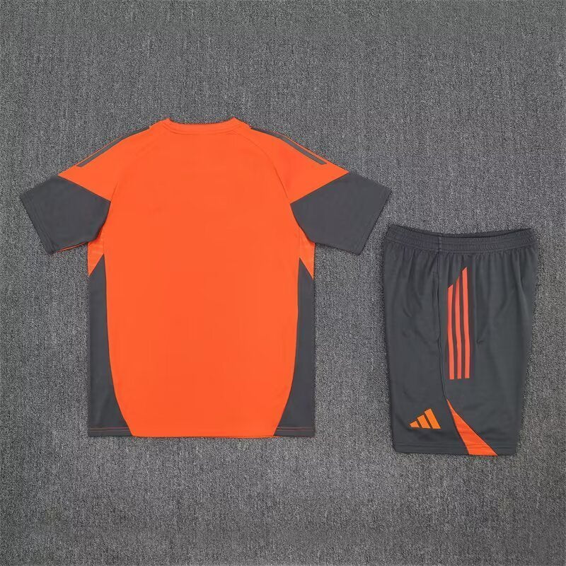 Bayern Munchen 2025/2026 Training Set