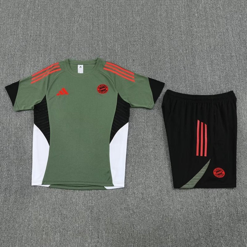 Bayern Munchen 2025/2026 Training Set