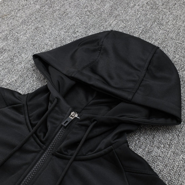 Bayern Munchen Black Tracksuit