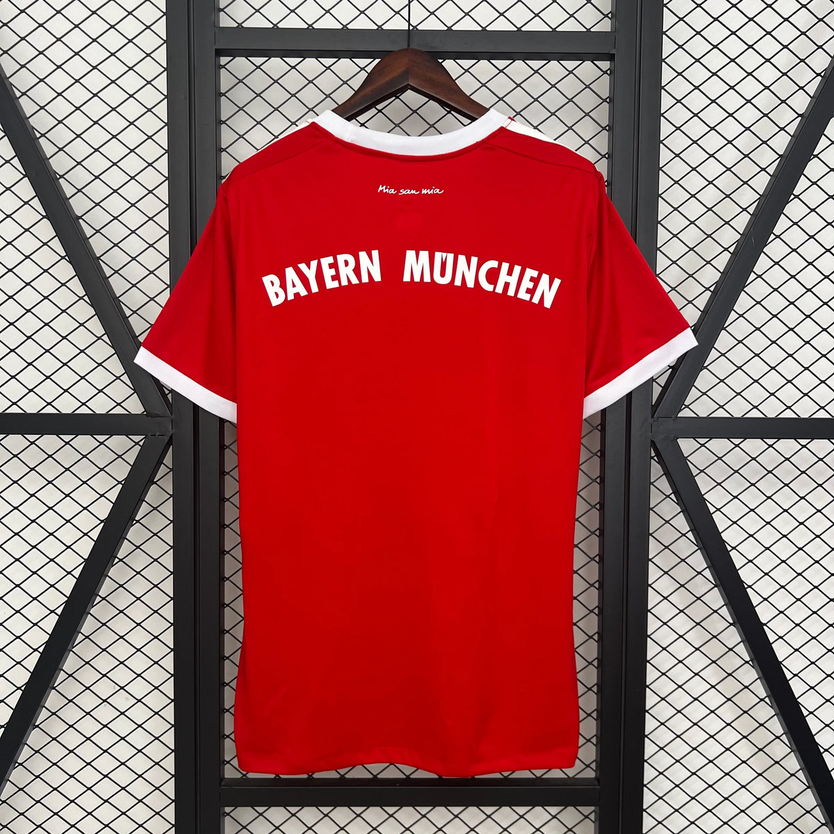 Bayern Munich 2017/2018 Home Retro Jersey