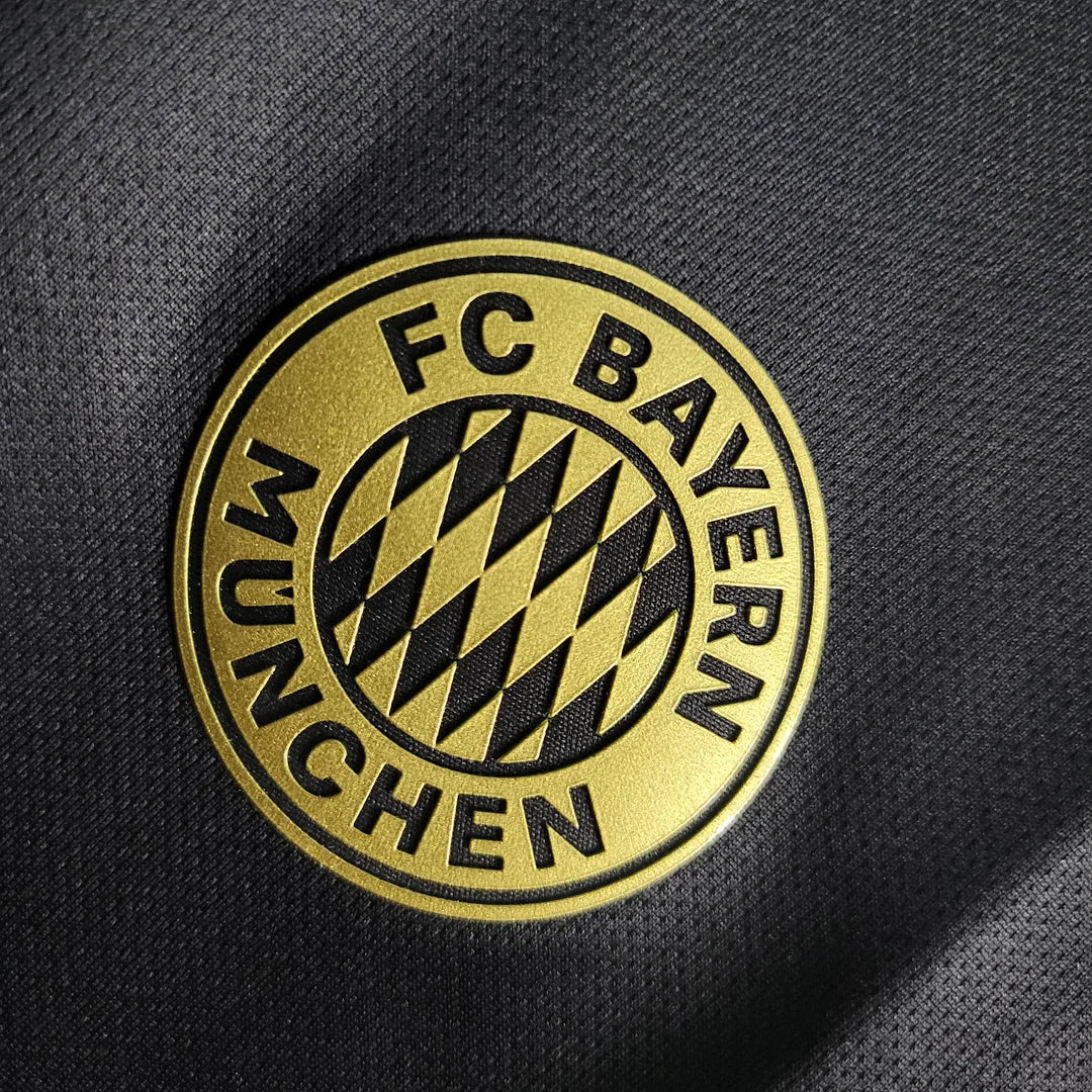 Bayern Munich 2021/2022 Away Retro Jersey