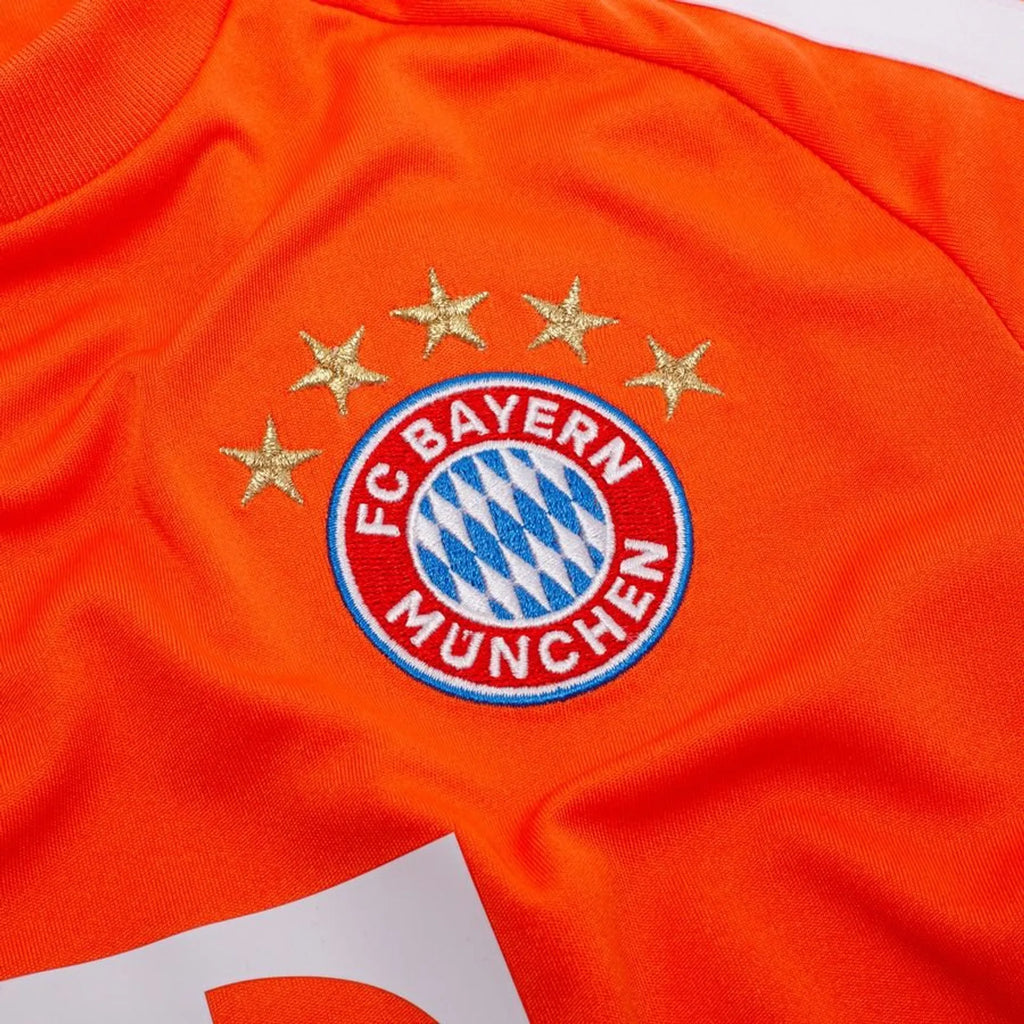 Bayern Munich 2026/2027 Goalkeeper Jersey