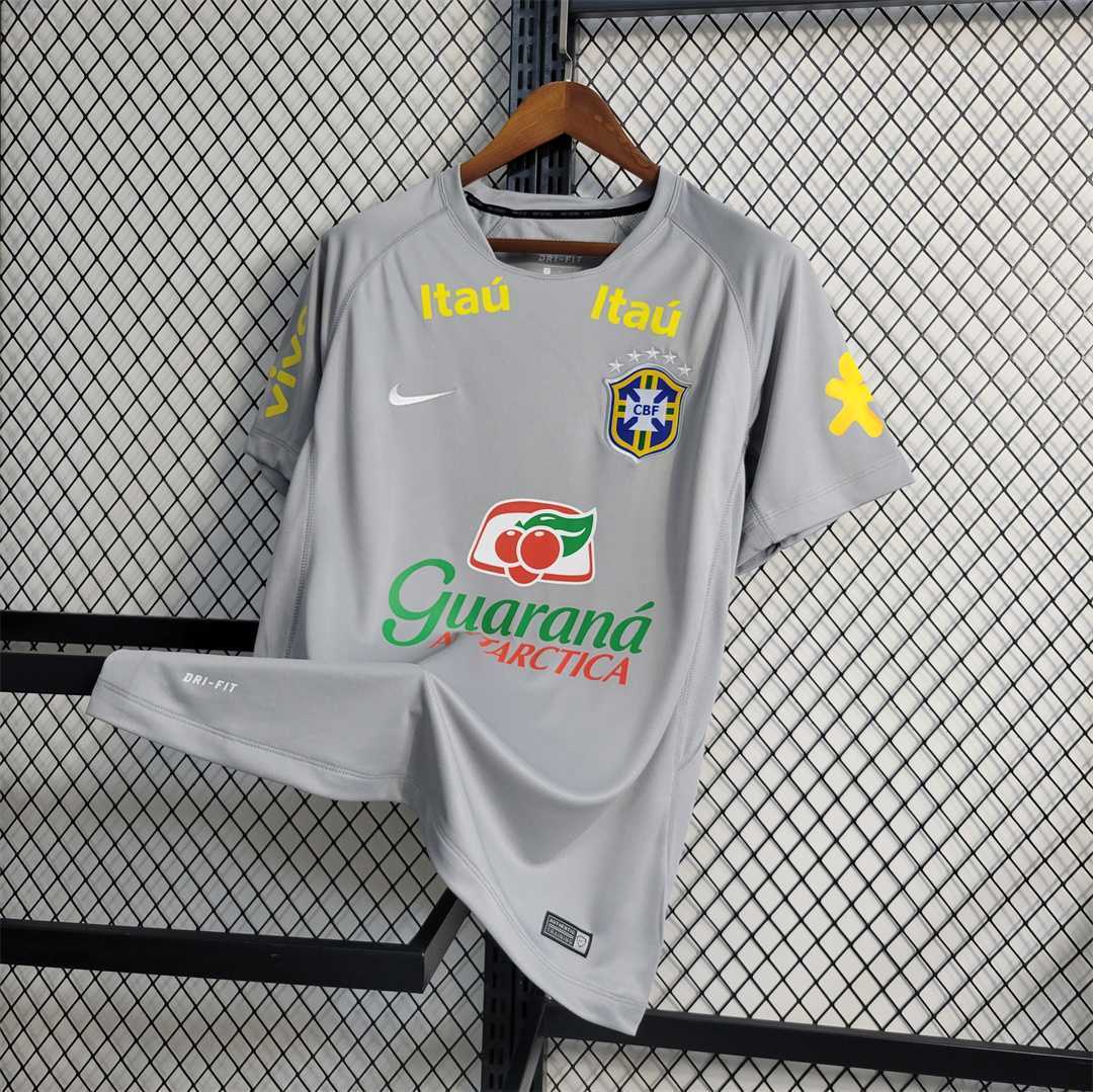 Brazil 2014/2015 Training Kit