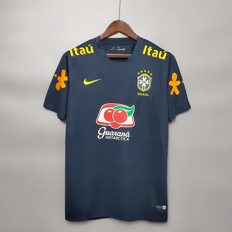 Brazil 2021/2022 Training Kit