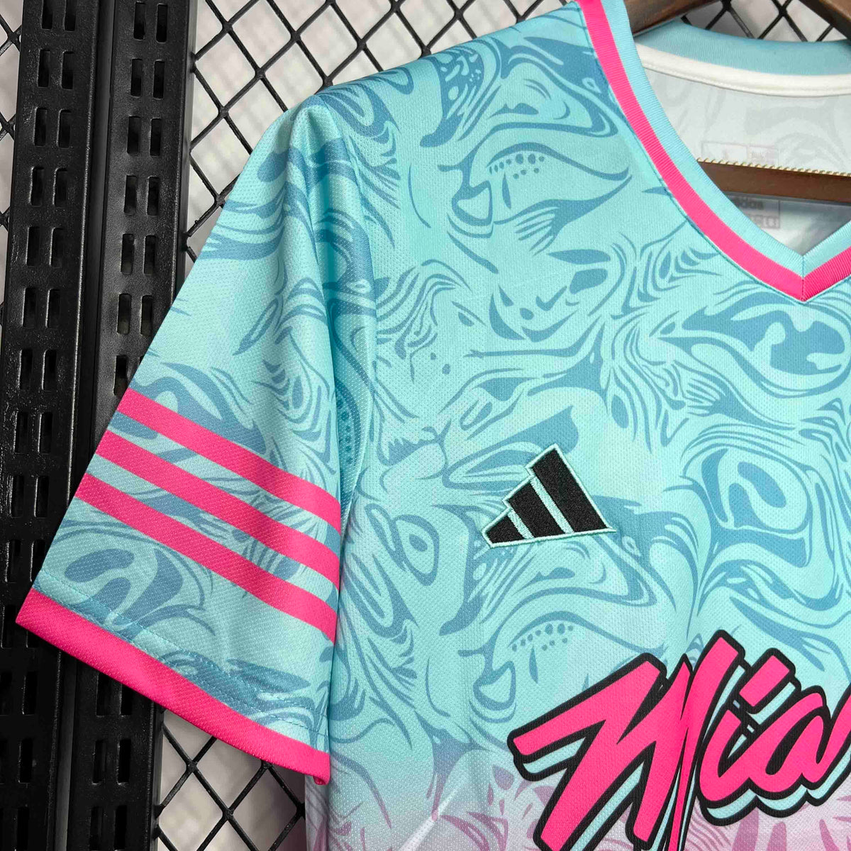 Inter Miami 2024/2025 Special Beach Edition Kit
