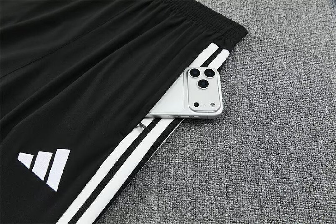Inter Miami 2026/2027 Black Half Pull Training Suit