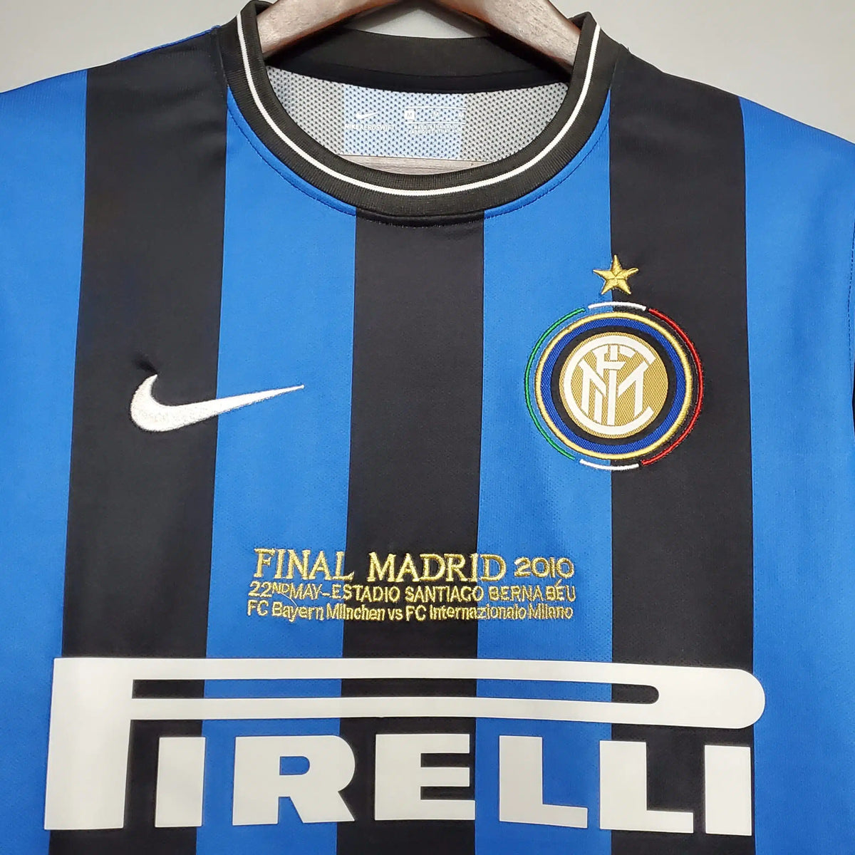 Inter Milan 2009/2010 Home Retro Jersey