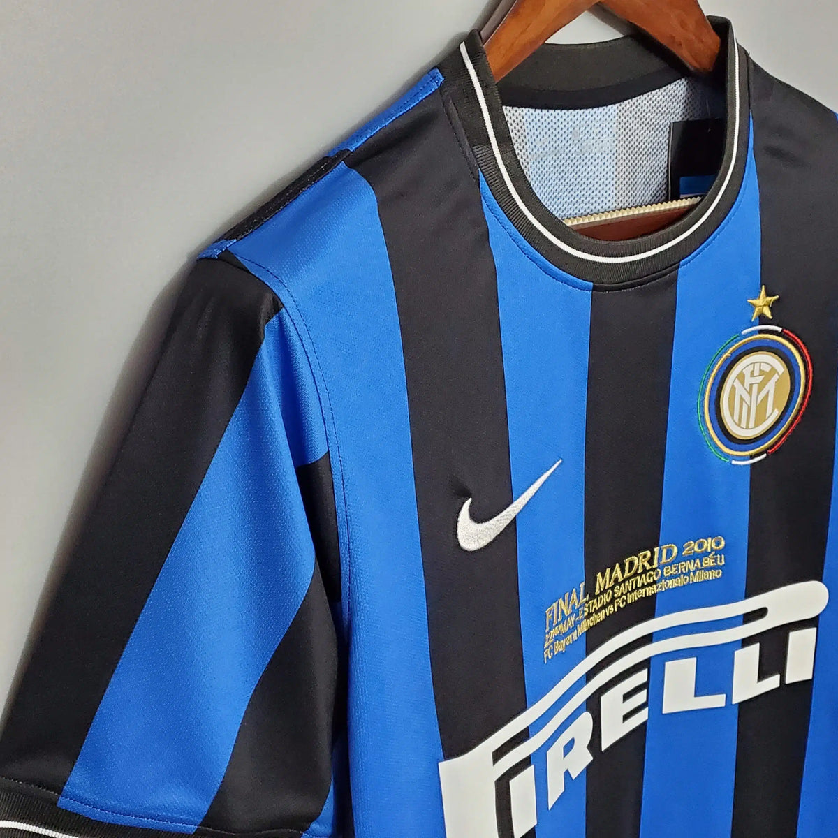 Inter Milan 2009/2010 Home Retro Jersey
