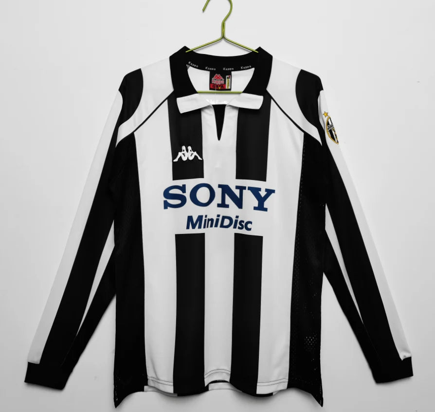 Juventus 1997/1998 Home Long Sleeve Retro Jersey