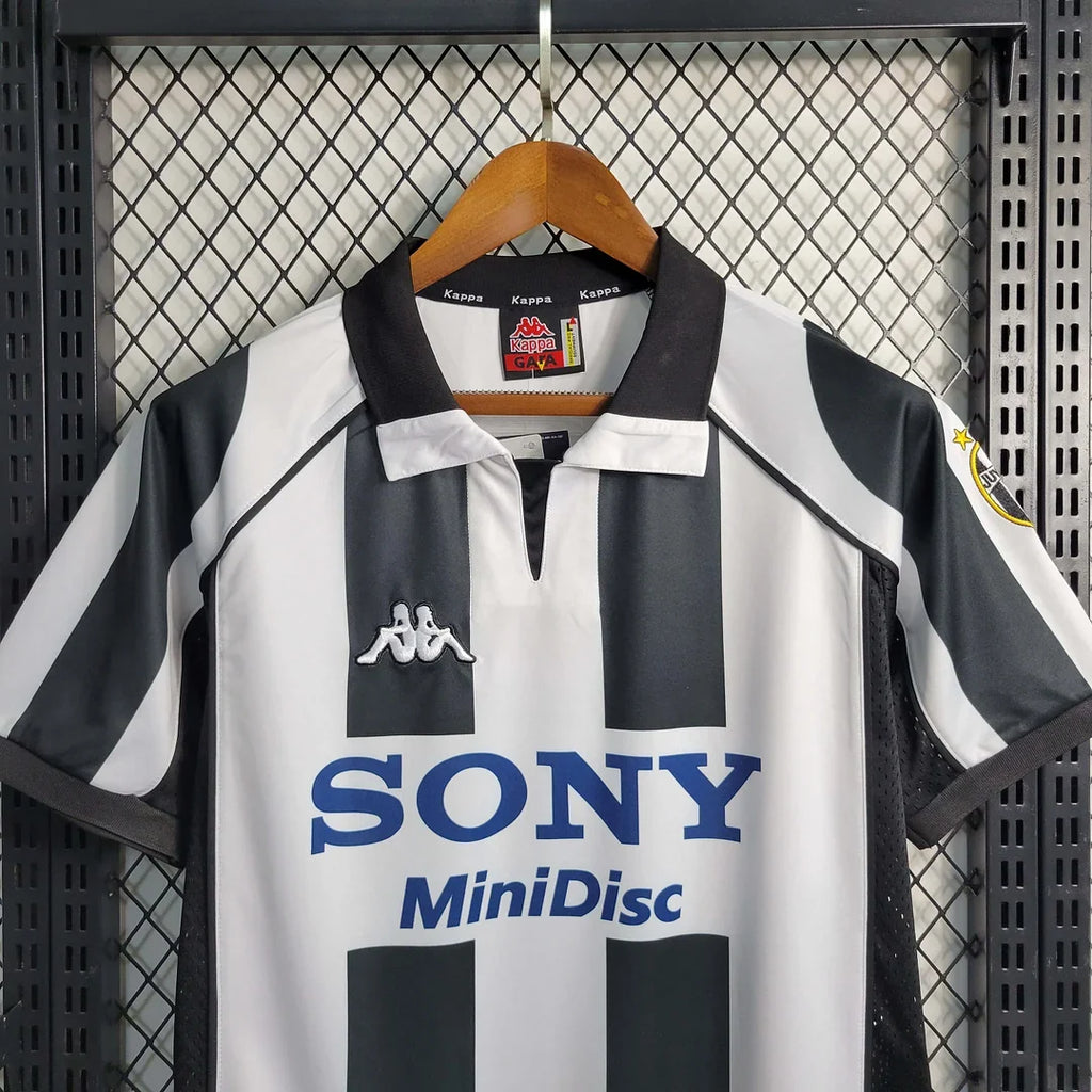 Juventus 1997/1998 Home Retro Jersey
