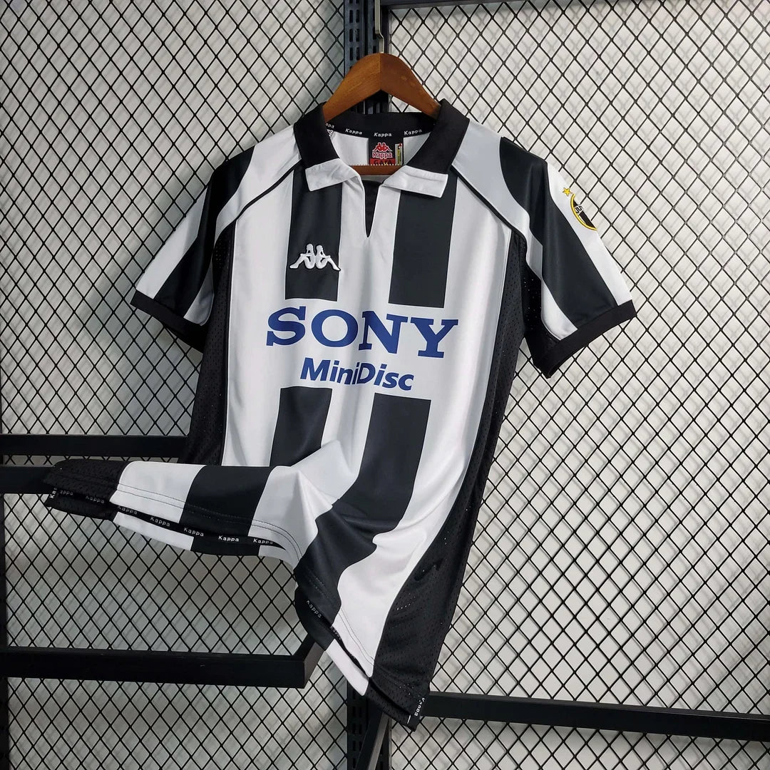 Juventus 1997/1998 Home Retro Jersey