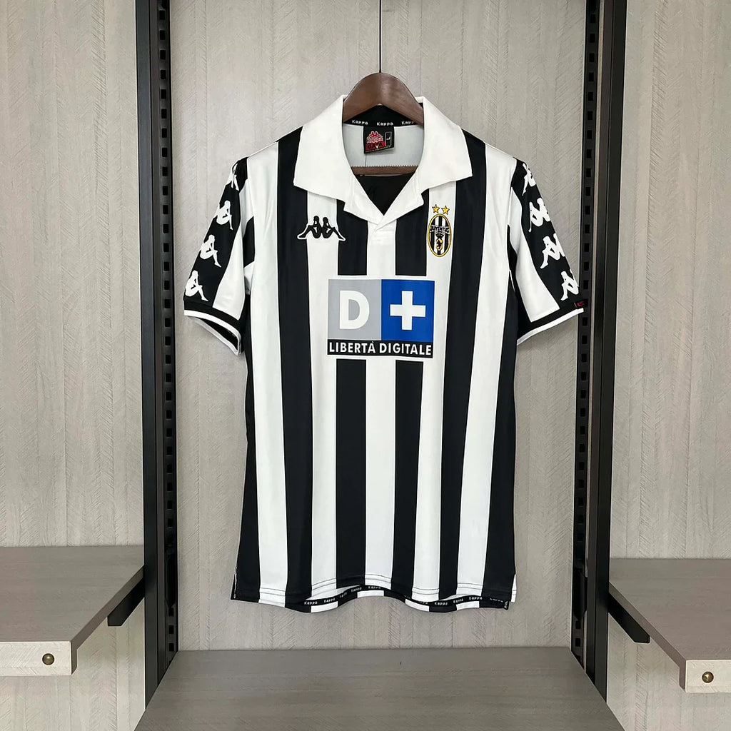 Juventus 1999/2000 Home Retro Jersey