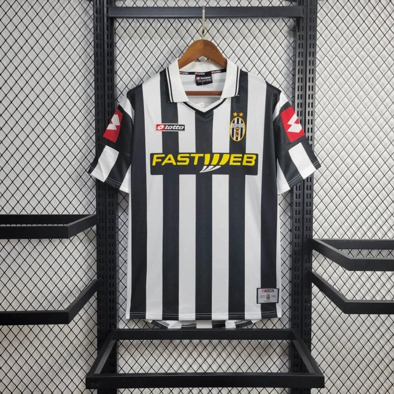 Juventus 2001/2002 Home Retro Jersey