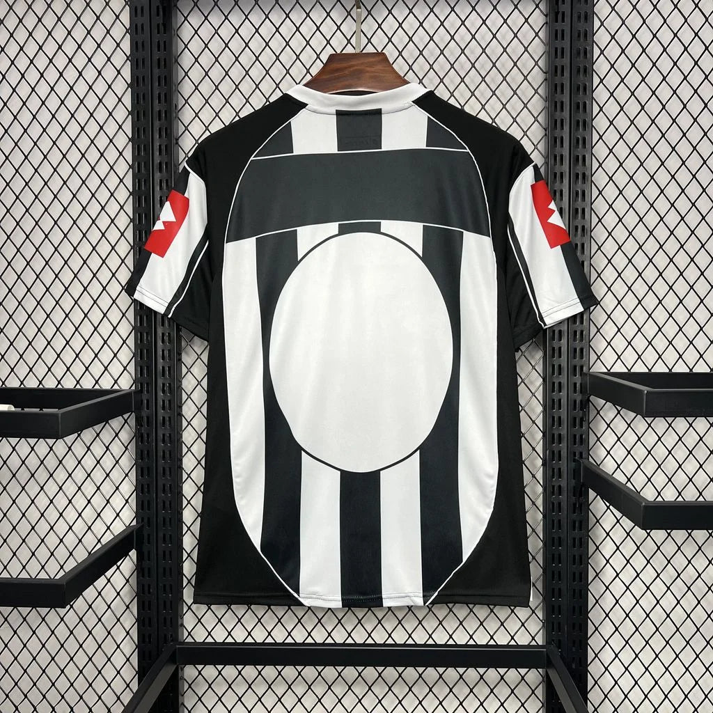 Juventus 2002/2003 Home Retro Jersey