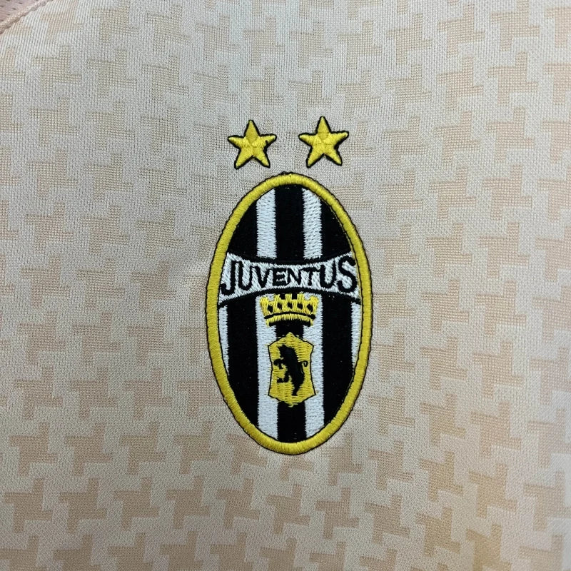Juventus 2003/2004 Away Retro Jersey