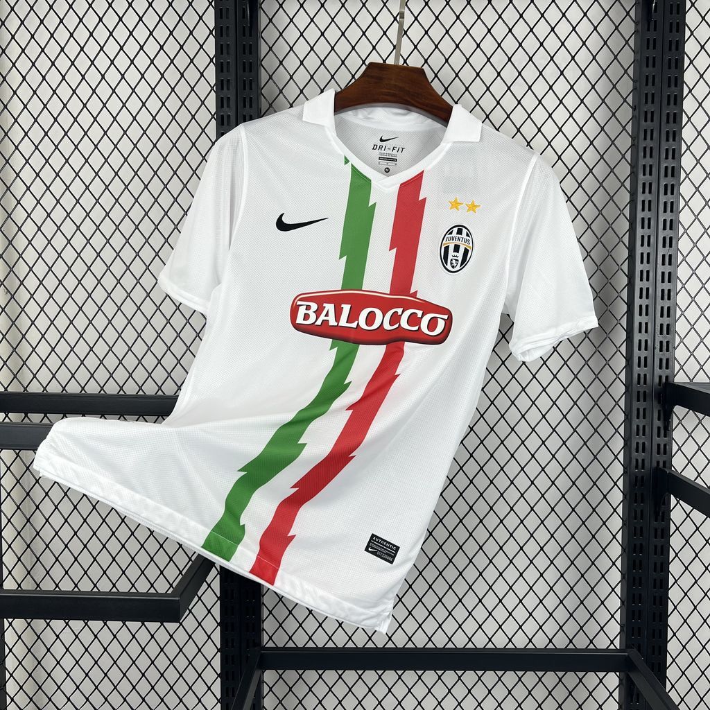 Juventus 2010/2011 Away Retro Jersey