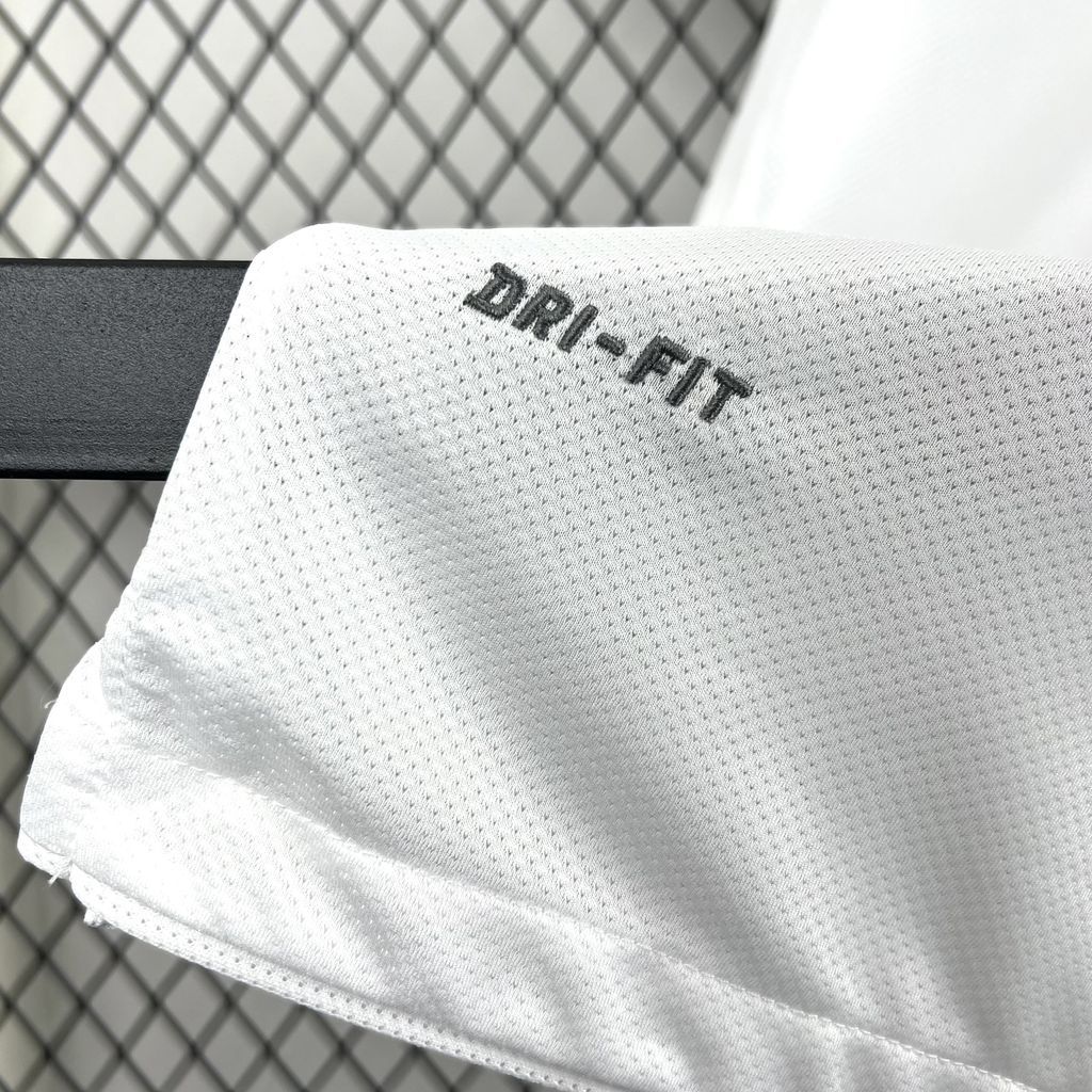 Juventus 2010/2011 Away Retro Jersey