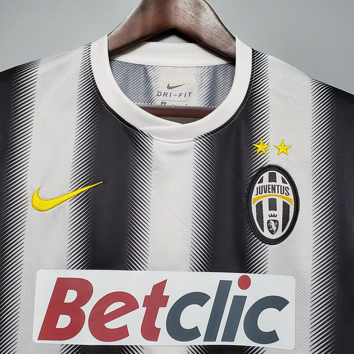 Juventus 2011/2012 Home Retro Jersey