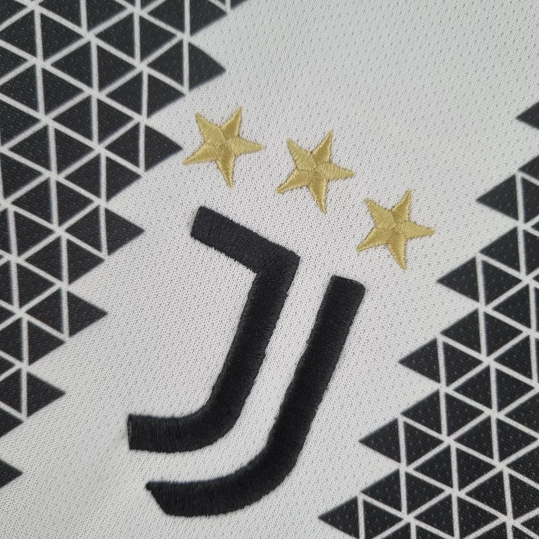 Juventus 2022/2023 Home Jersey